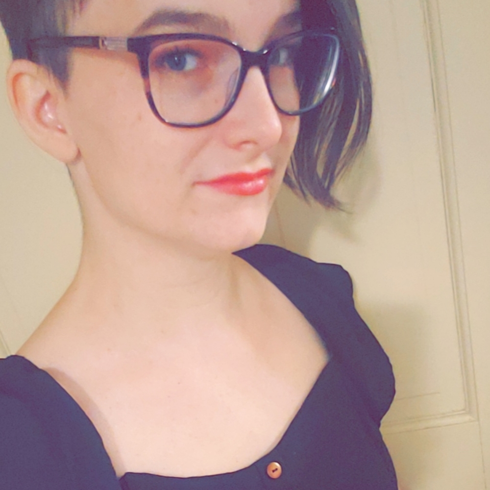 Meet your Posher, Casondra